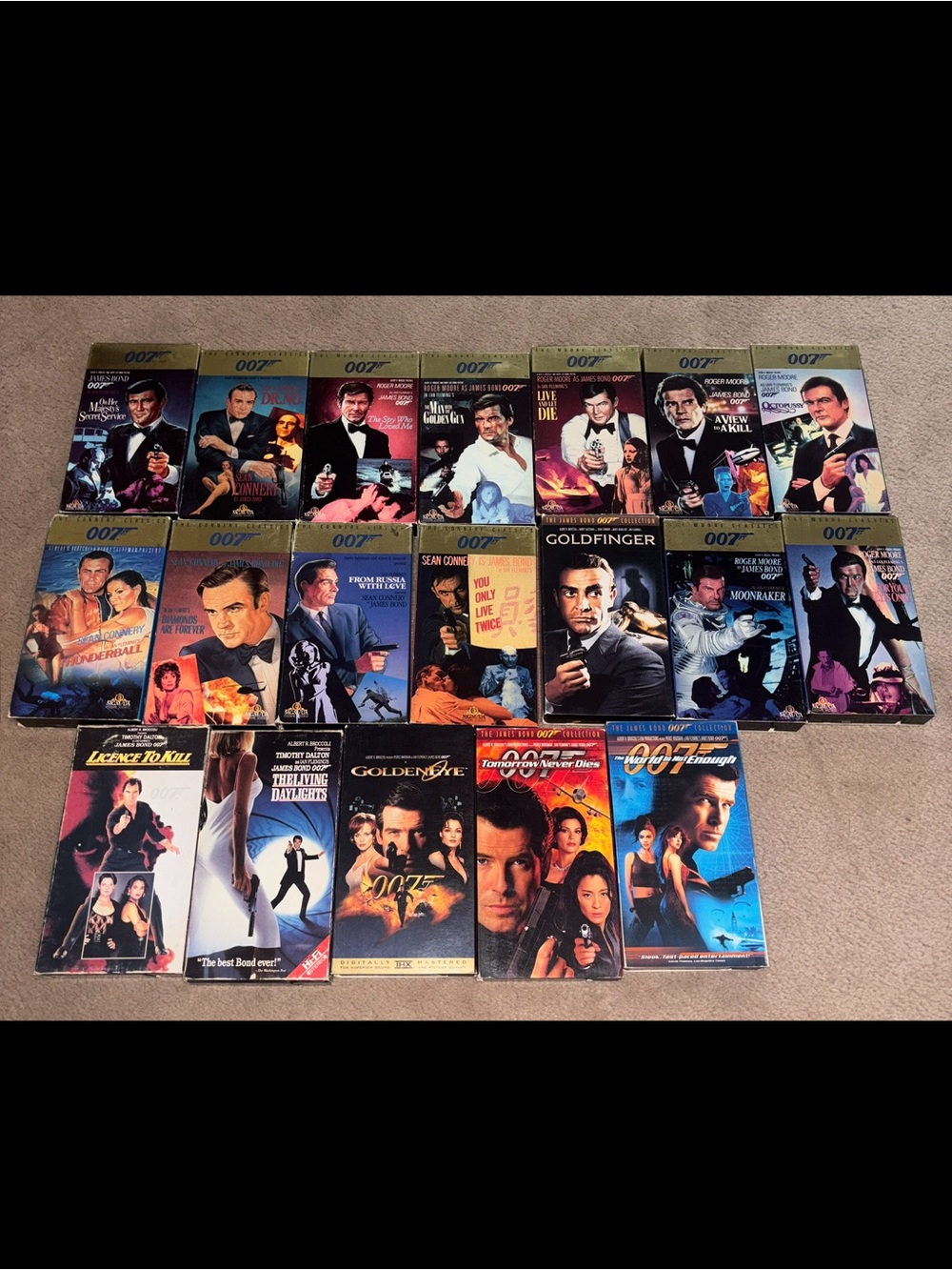 James Bond 007 Collectible VHS Set Sean Connery James Moore Pierce Brosnan